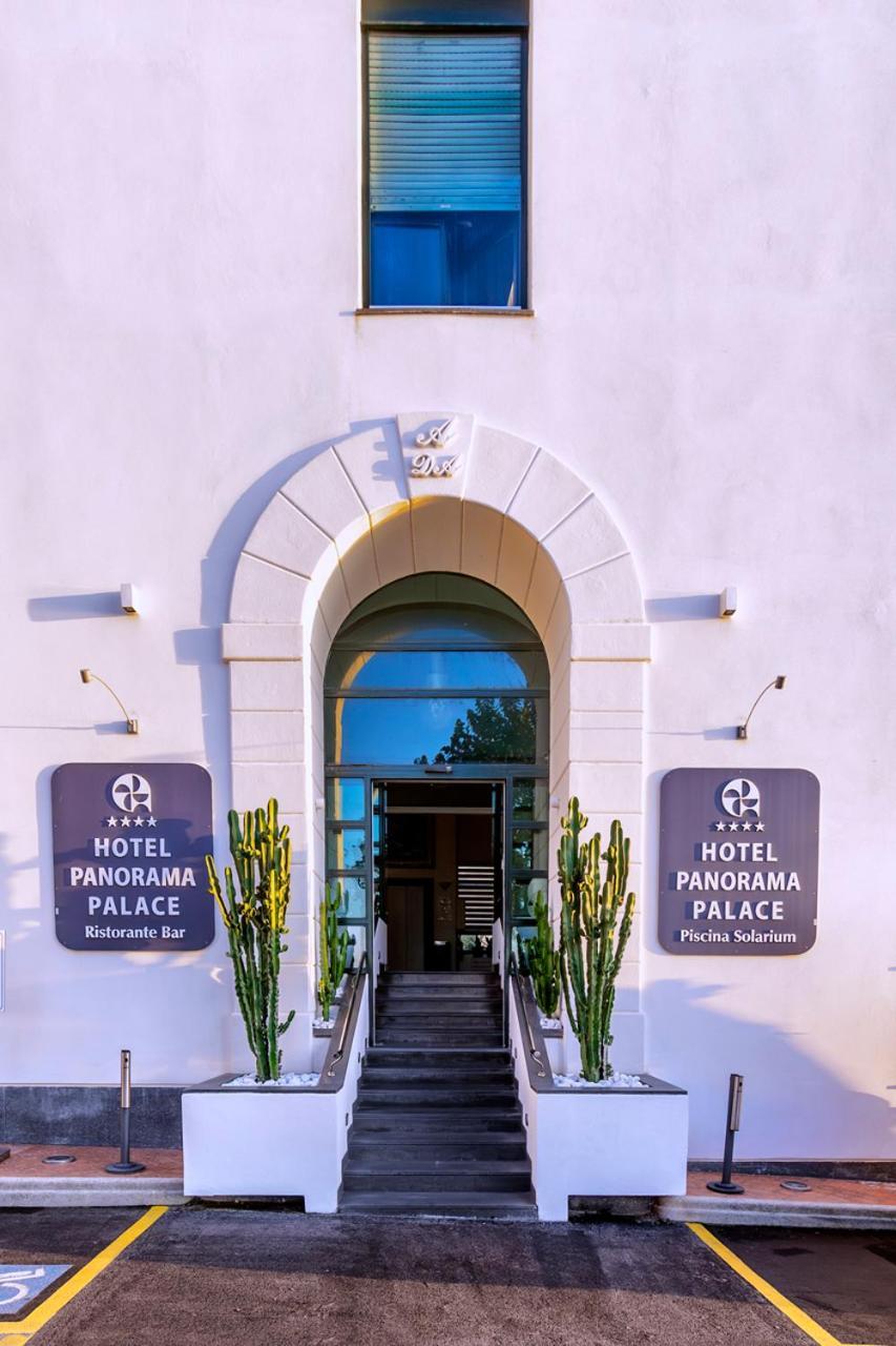 Panorama Palace Hotel Meta Exterior photo